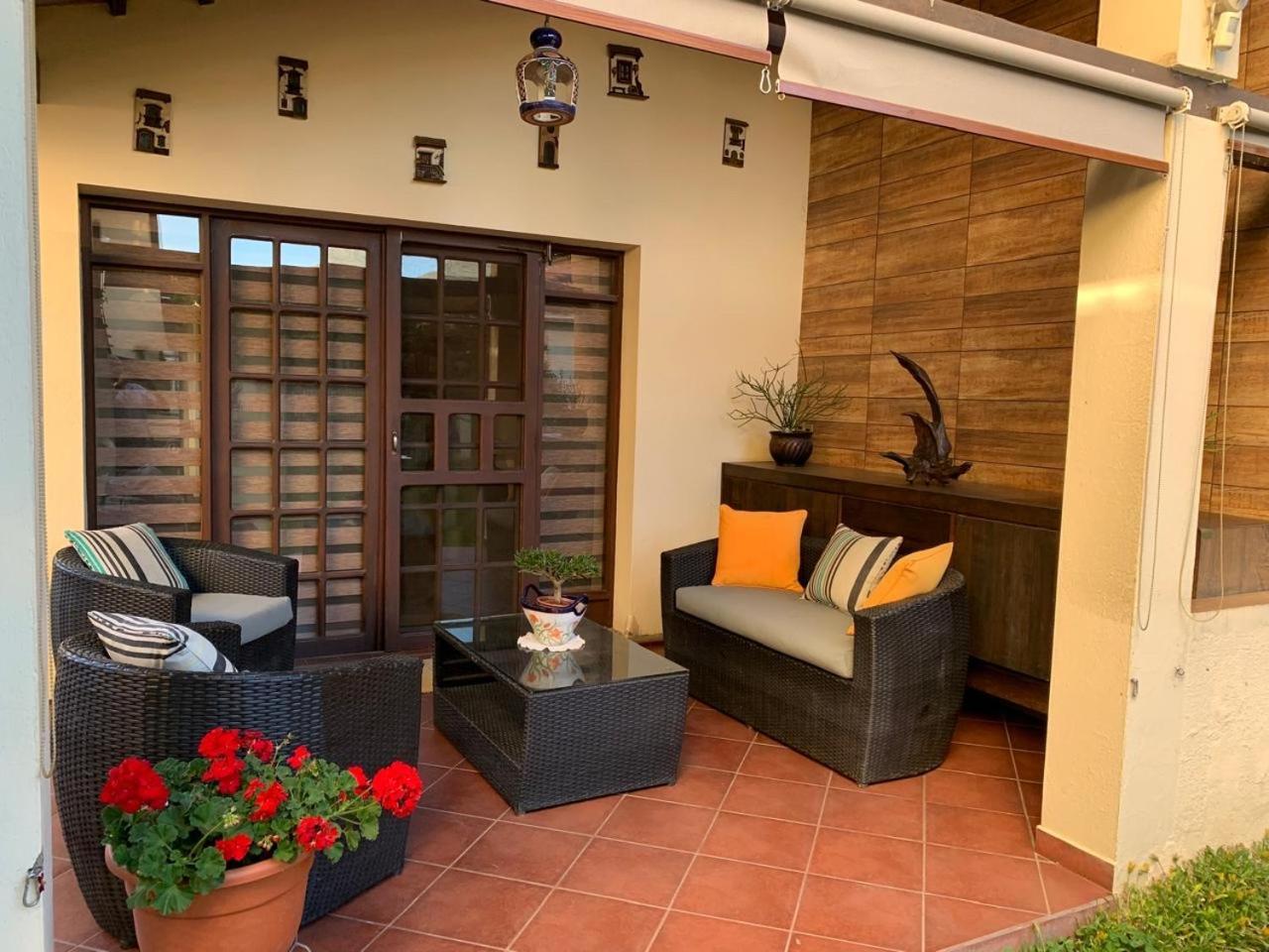 Apartamento con jardin Cochabamba Extérieur photo