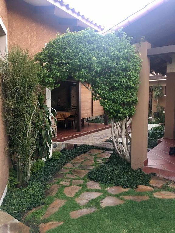 Apartamento con jardin Cochabamba Extérieur photo